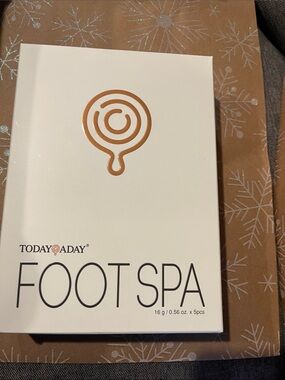 Today aday foot masks 5 pair